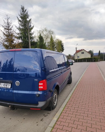 Volkswagen Transporter cena 72570 przebieg: 236000, rok produkcji 2017 z Krzeszowice małe 154